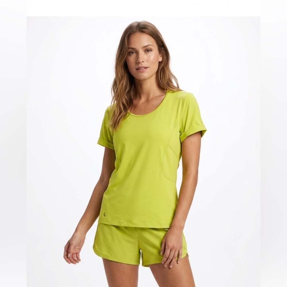 Lole Active Short Sleeve T-Shirt Size Extra Large Cut Out Back